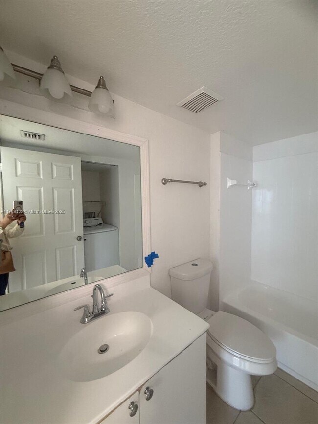 Building Photo - 15410 SW 284th St
