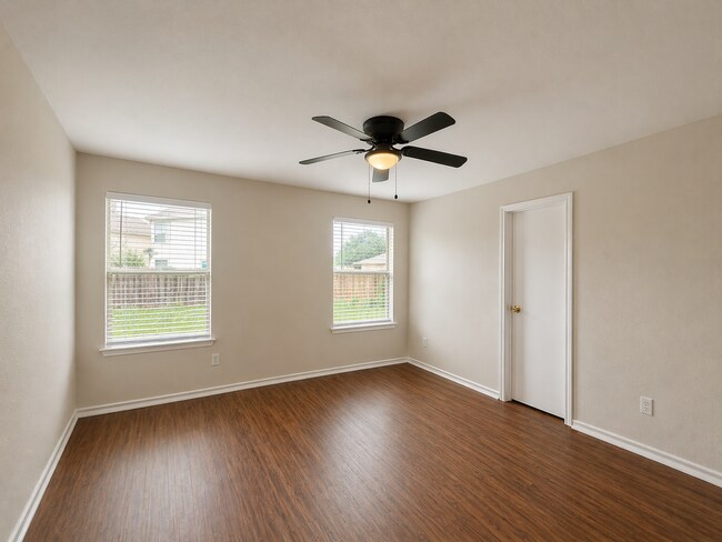 Building Photo - AVAILABLE NOW; APPLY AT OUR WEBSITE TODAY!!