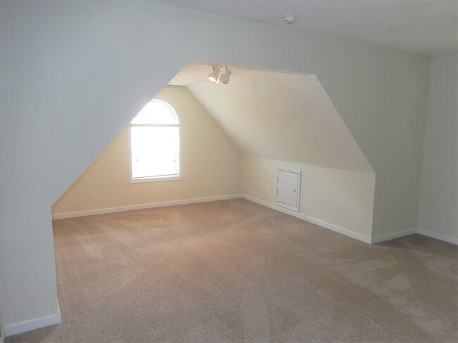 Building Photo - 8722 Harps Mill Rd