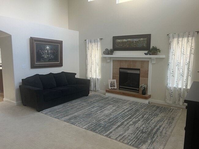 Building Photo - 4 bedroom, 3 car garage home in Meridian!!