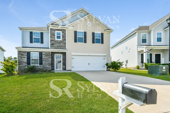 Building Photo - The Lifestyle You Deserve.