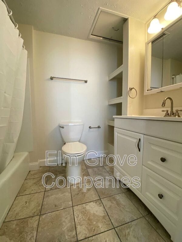 Building Photo - 58 Pennacook St