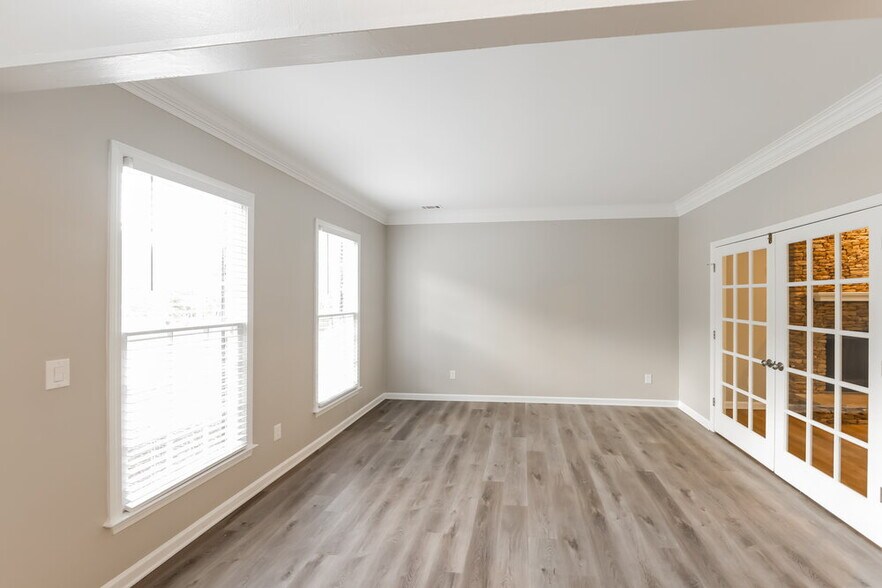 Building Photo - 186 Championship Ct