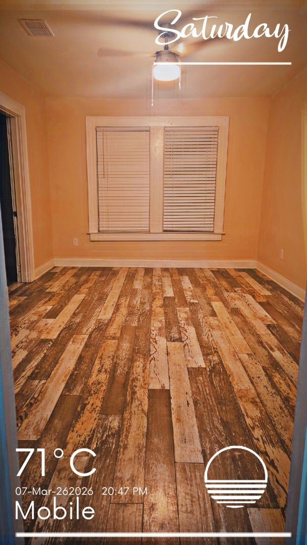 Building Photo - Charming 2BR Duplex in the Heart of Downtown Mobile – Pet Friendly