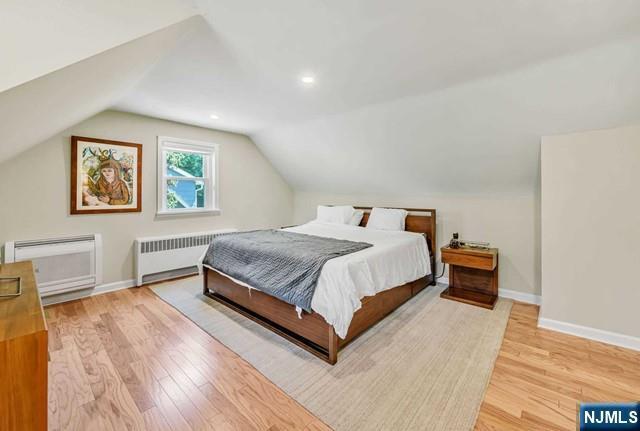 Building Photo - 35 Giles Rd