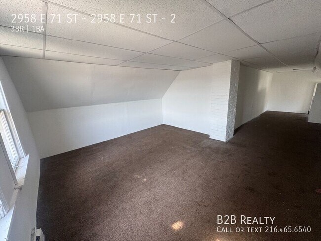 Building Photo - 2958 E 71st St