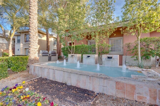 Building Photo - 1008 Domnus Ln