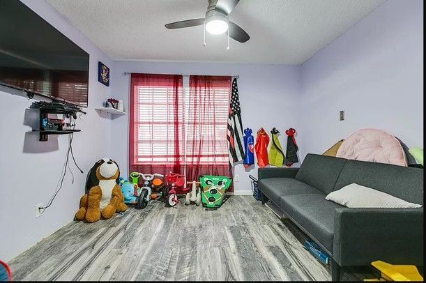 Building Photo - 3814 Butterfield Rd