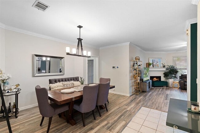 Building Photo - 4129 Travis Country Cir