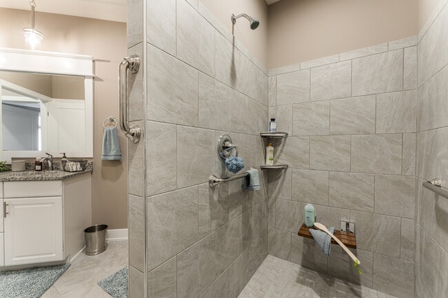 Building Photo - 101 Granite Way