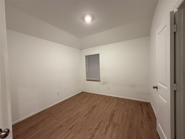 Building Photo - 1739 Sahara Dr