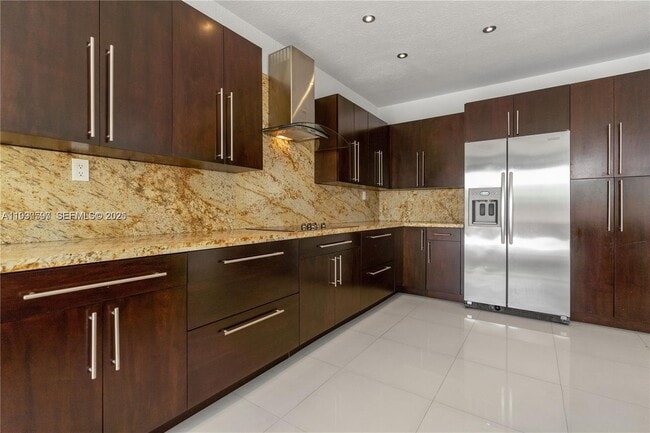 Building Photo - 7333 NW 108th Ct