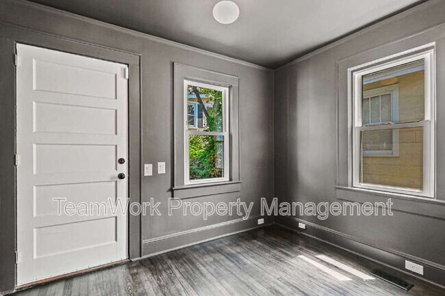Building Photo - 40 Dunnemann Ave
