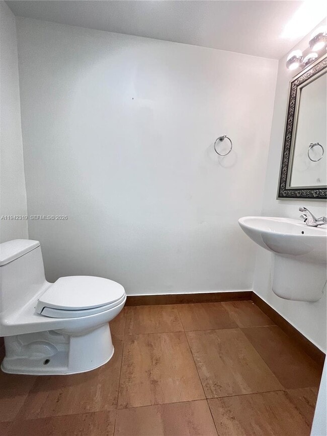 Building Photo - 7744 Collins Ave