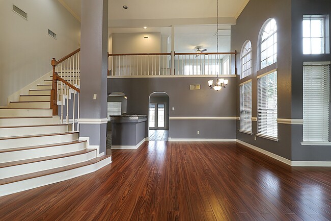 Building Photo - 3510 Cypressdale Dr