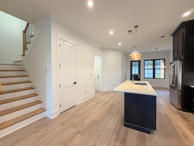 Building Photo - 4161 Cocos Wy