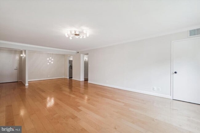 Building Photo - 7621 Tremayne Pl