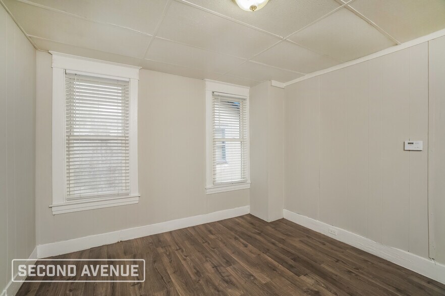 Building Photo - 225 S 39th St