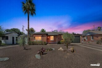 Building Photo - Charming 2BR House in Phoenix