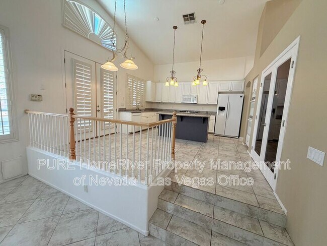 Building Photo - 2121 Stone Croft St