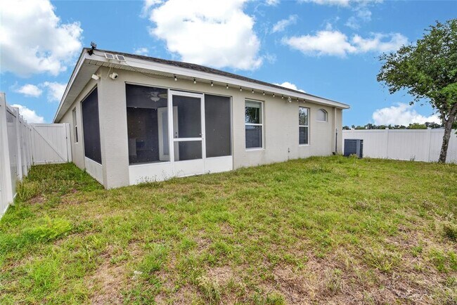 Building Photo - 522 Pentas Ln