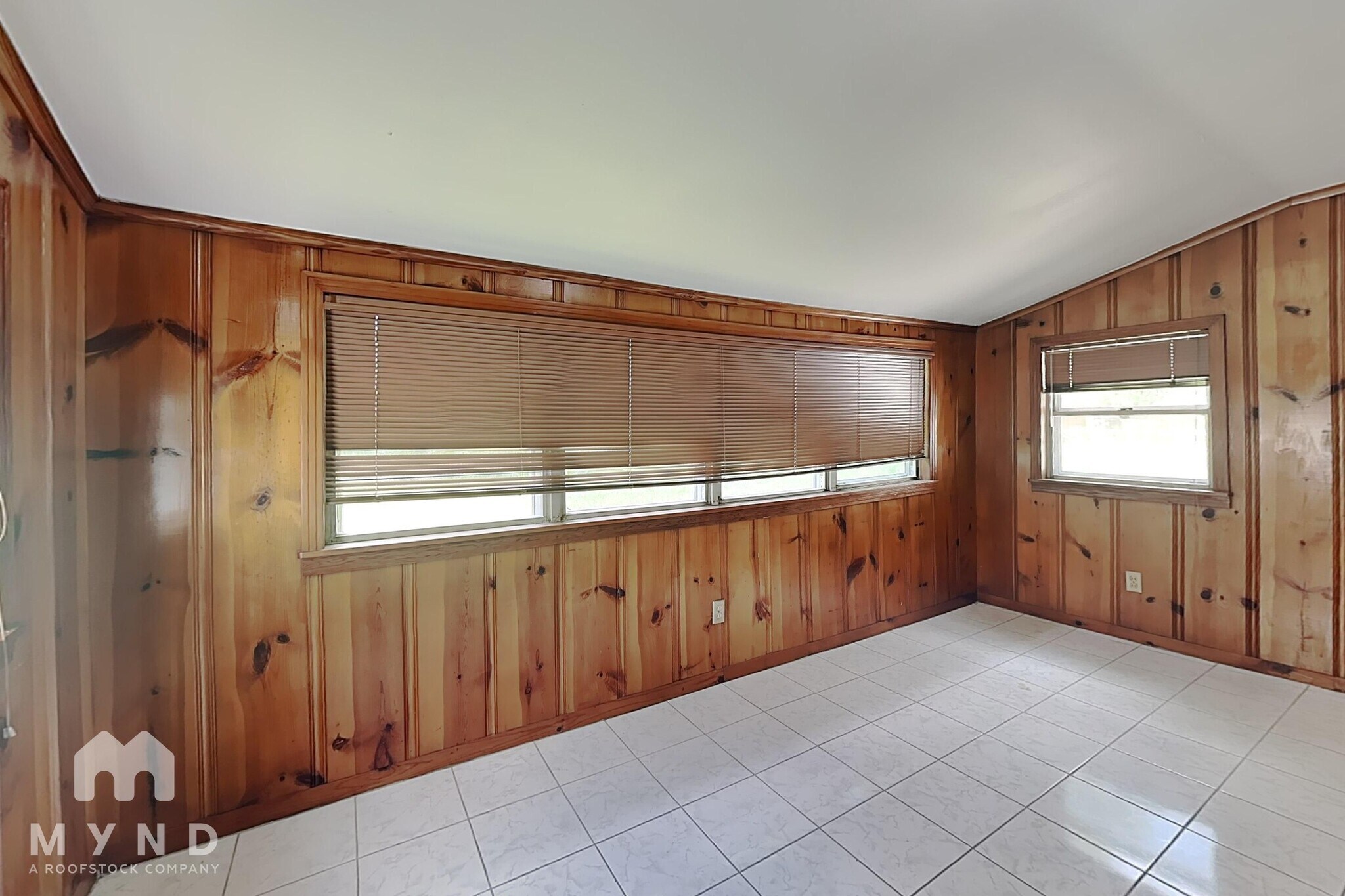 Building Photo - 7538 Vista Verde St