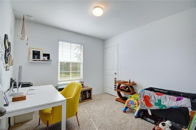 Building Photo - 3514 Batson Dr