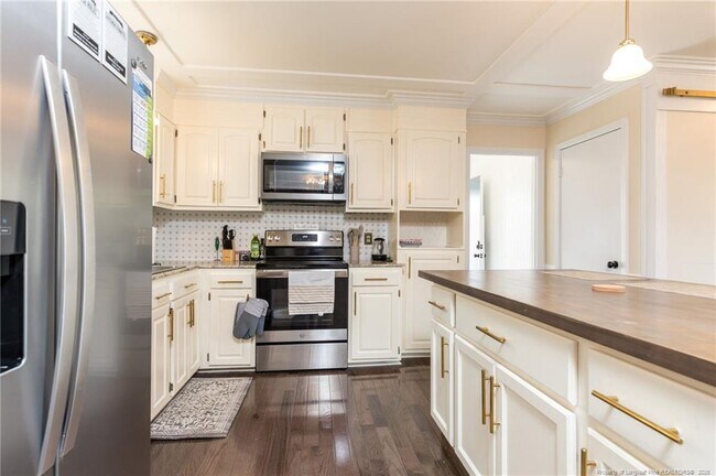 Building Photo - 1214 Berkshire Rd