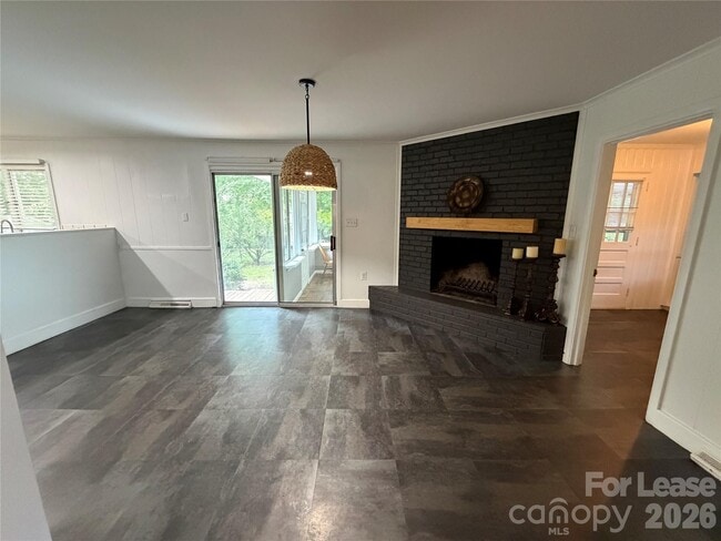 Building Photo - 608 Margaret Dr