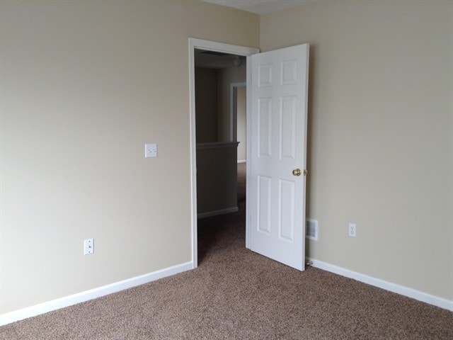 Building Photo - 928 Delhi Dr