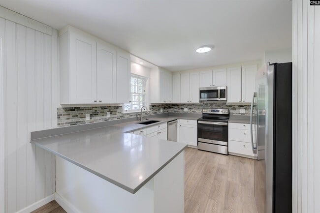 Building Photo - 1612 Bradley Dr