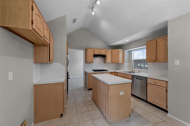 Building Photo - 902 Santa Cruz Dr