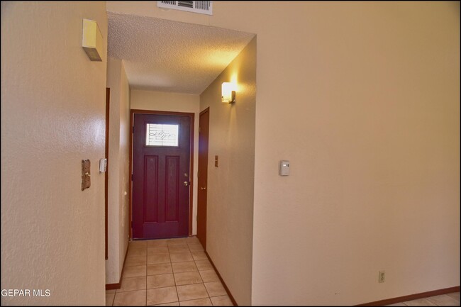 Building Photo - 11645 Gordon Cooper Ln