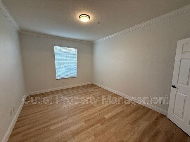 Building Photo - 583 Brantley Terrace Way