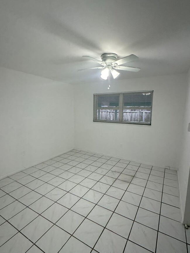 Building Photo - Charming Home with Great Location & Natura...