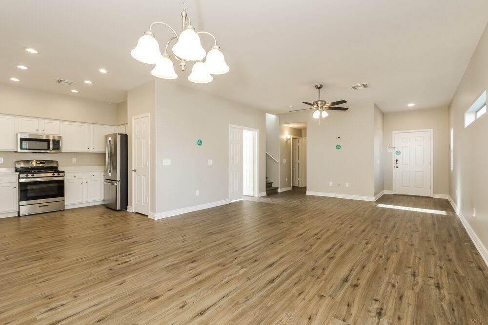 Building Photo - 476 East Placita Rejilla