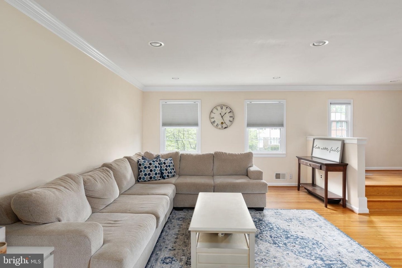 Building Photo - 4133 Novar Dr