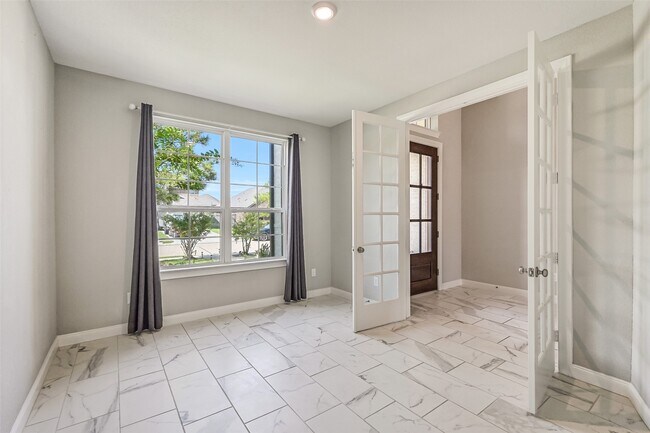 Building Photo - 2641 Summer Indigo Trl