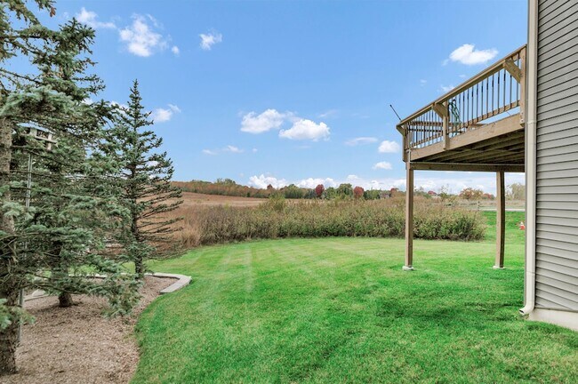 Building Photo - 2660 Harnish Dr