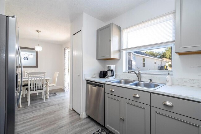 Building Photo - 50989 US-27