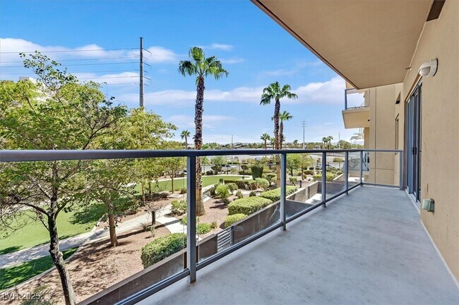 Building Photo - 8255 S Las Vegas Blvd