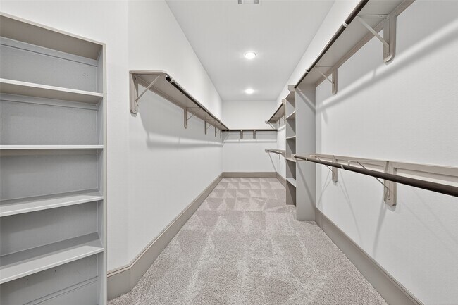Building Photo - 9702 Lauren Briar Ln