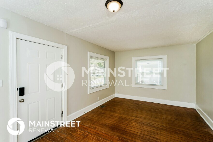 Building Photo - 3313 Penway Ave