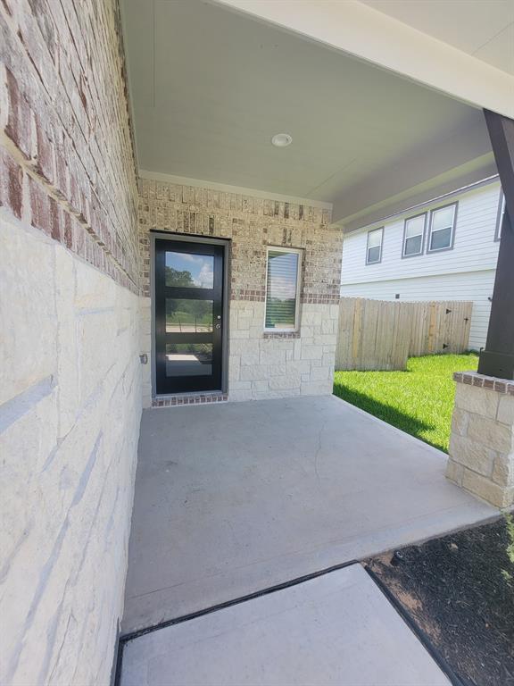 Building Photo - 2615 Village Side Trl