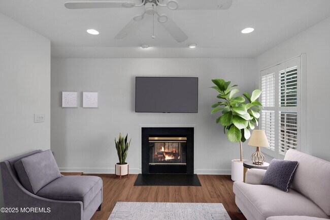 Building Photo - 9 Ambrose Ln