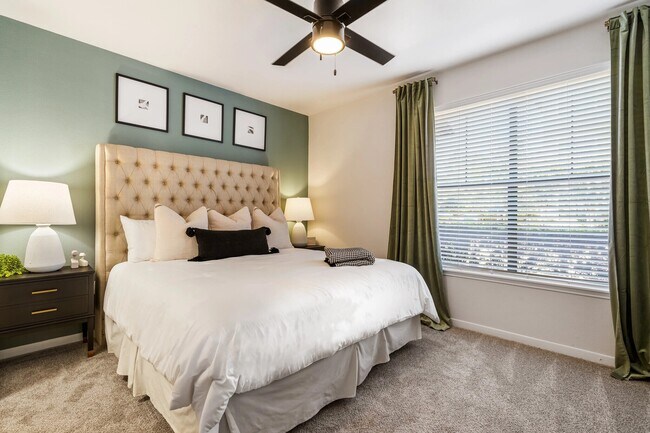 Building Photo - Spin to Win | Rent-Free Move-In Offer!