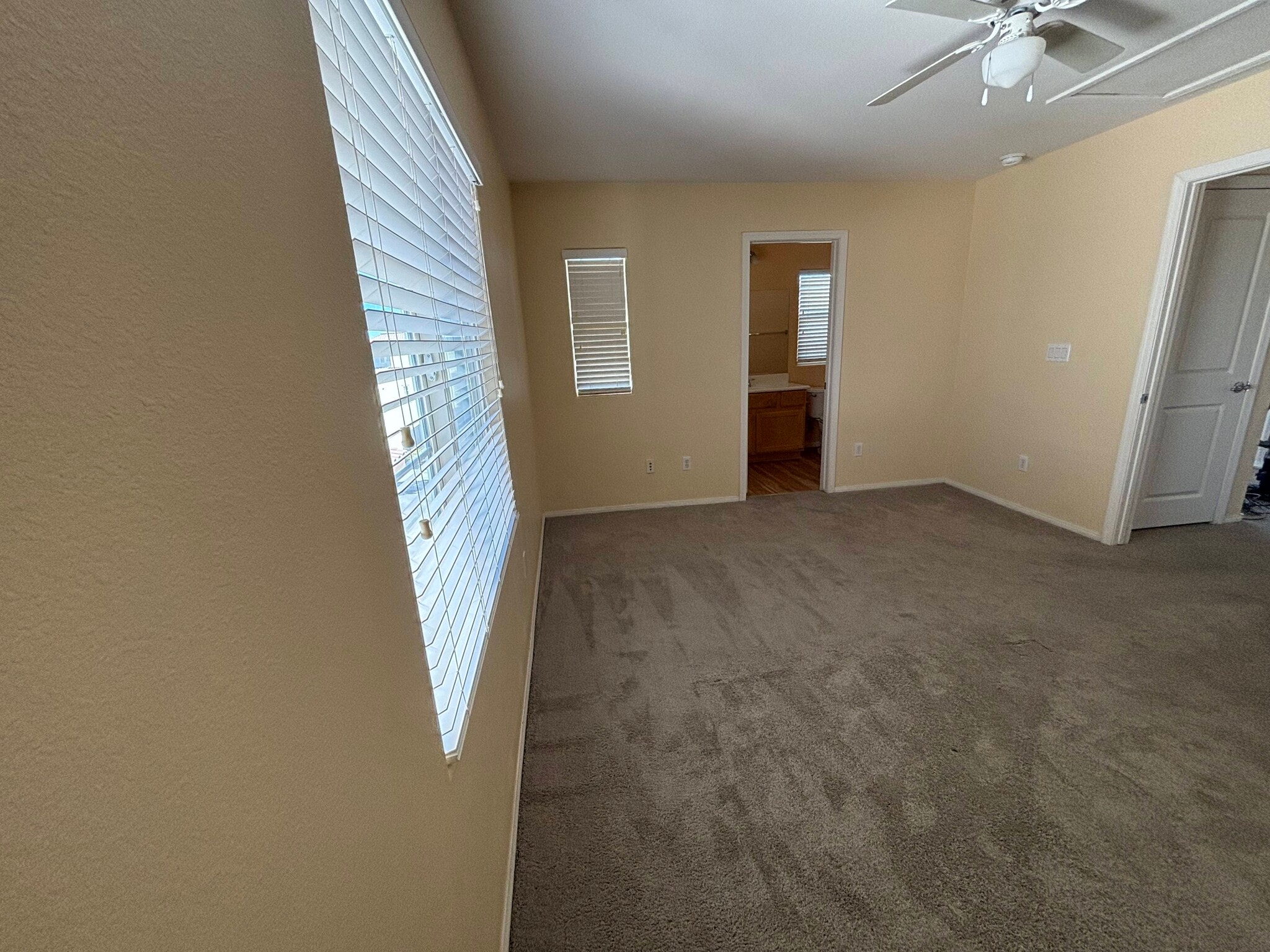 2nd bedroom - 11372 Colinward Ave