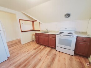 Building Photo - 2 br, 1 bath Condo - 74 Lafayette St Apt 3