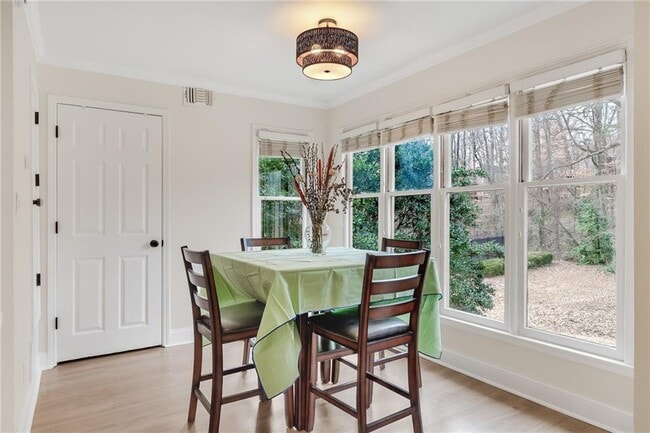 Building Photo - 1105 Garden Ct