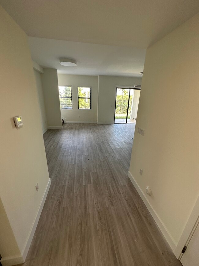 Building Photo - 9970 NW 129th Ter